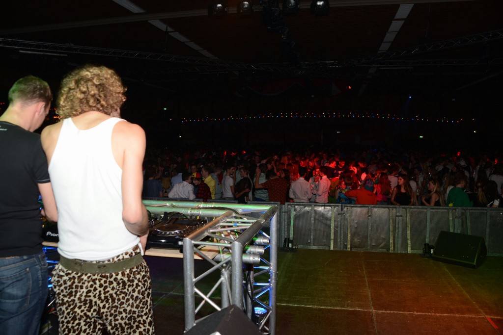 ../Images/Chaotische Circus disco 348.jpg